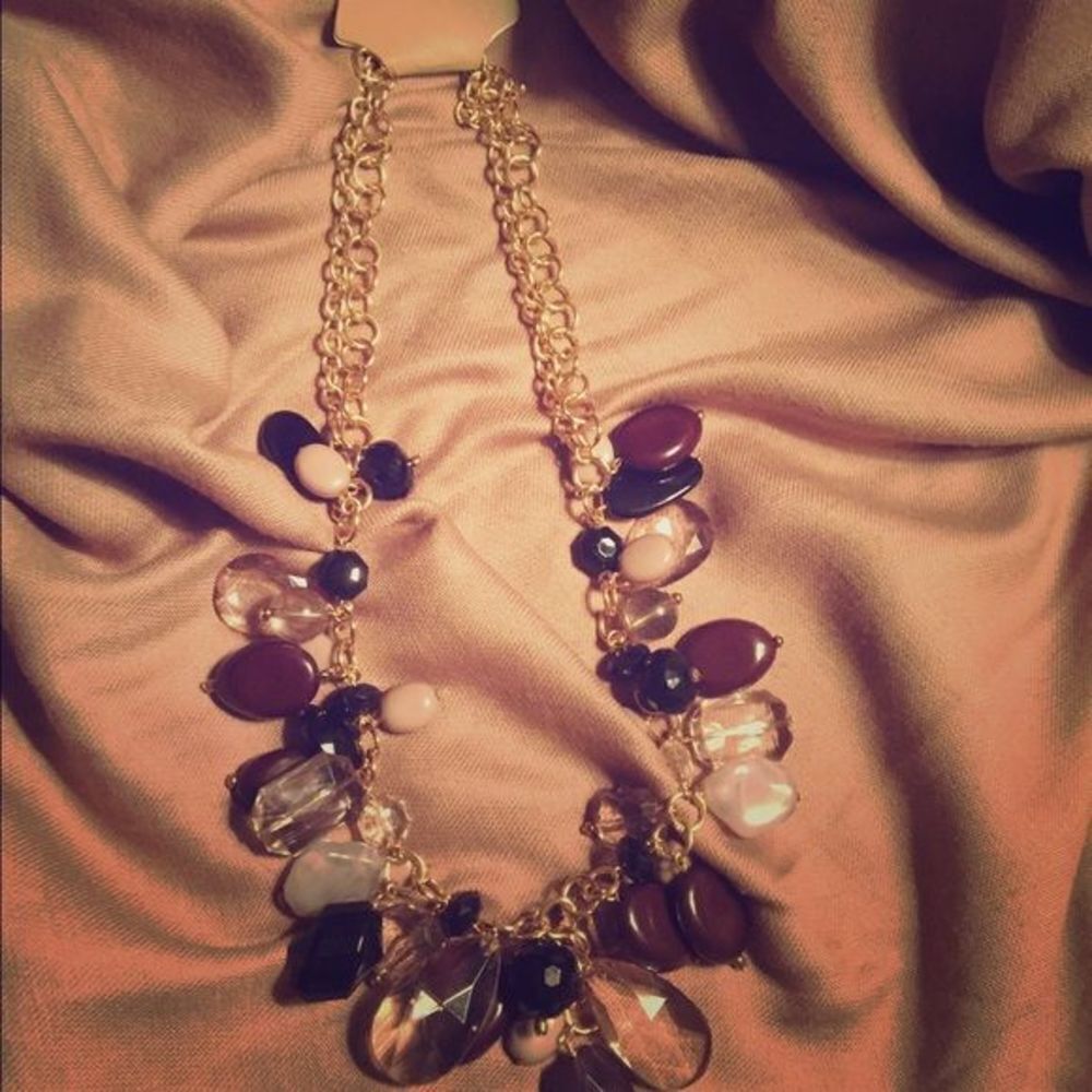 Brand new Erica Lyons Necklace
